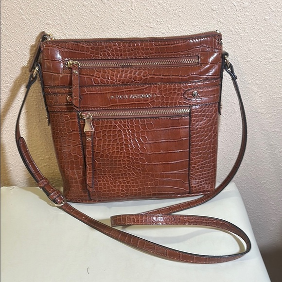 Dana Buckman Crossbody - Picture 1 of 7